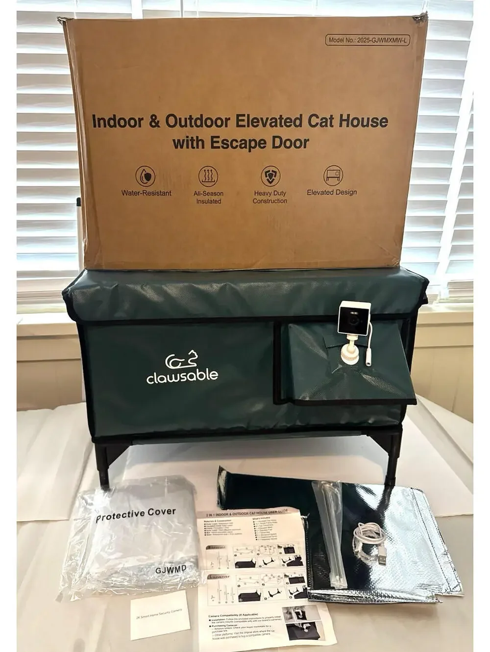 Clawsable Elevated Cat House Indoor Outdoor Insulated Weatherproof Escape Door